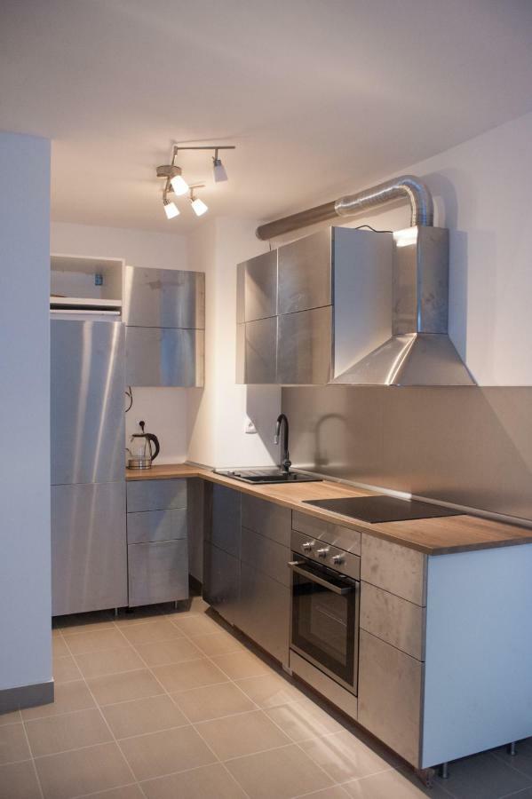 After Eight Apartment Bratislava Eksteriør bilde